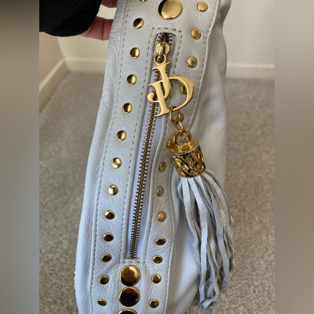 NWT ✨ Y2K Junior Drake White Leather Gold Studded Hobo Handbag Purse Bag - Picture 11 of 15